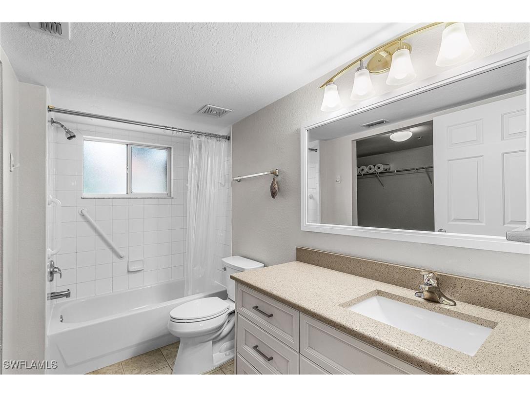 8284 Key Royal Circle #1324 Naples FL 34119 225083293 image19