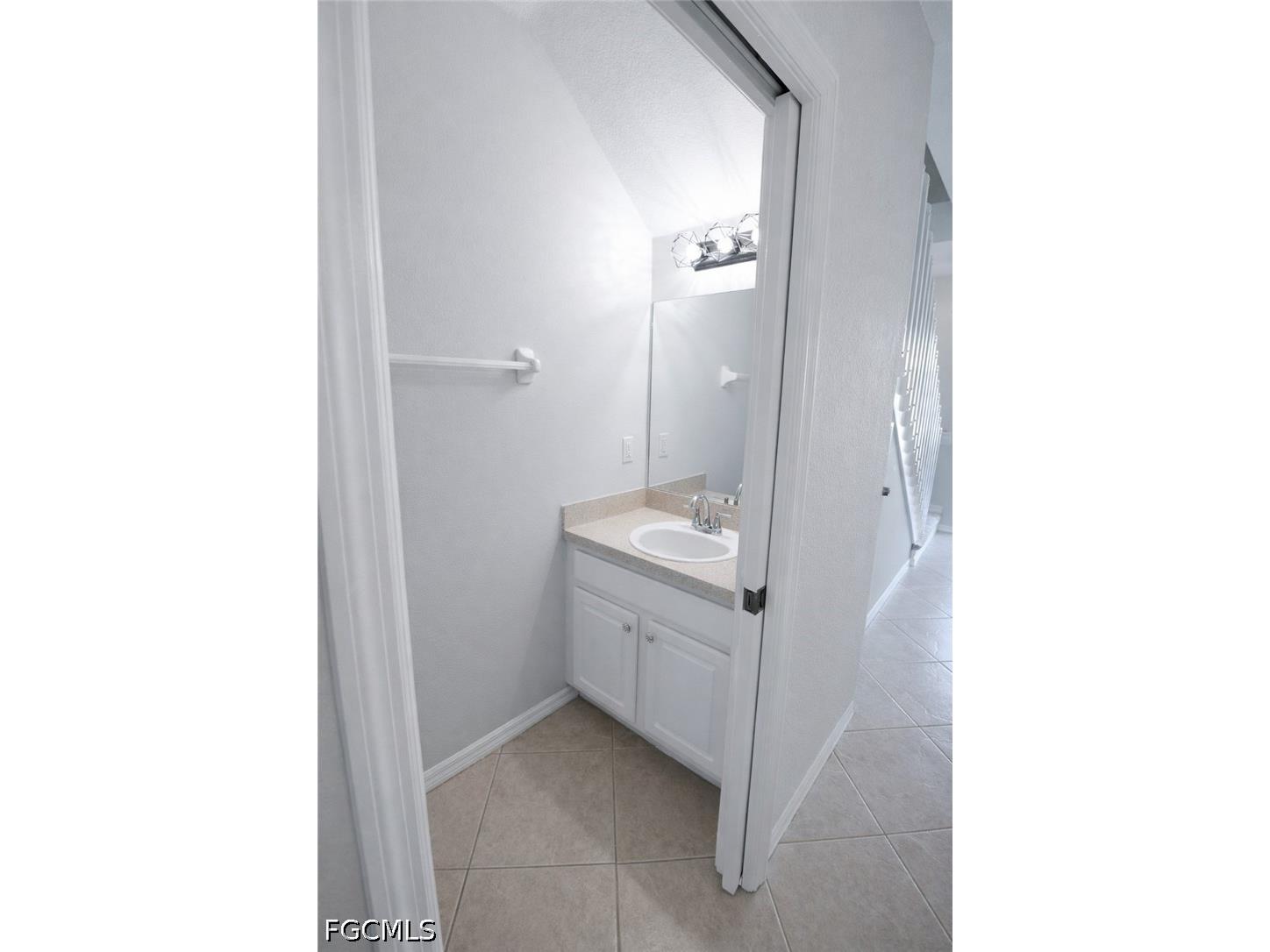 8287 Pacific Beach Drive Fort Myers FL 33966 2026017422 image10