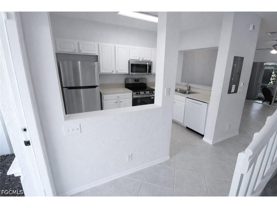 8287 Pacific Beach Drive Fort Myers FL 33966 2026017422 image2