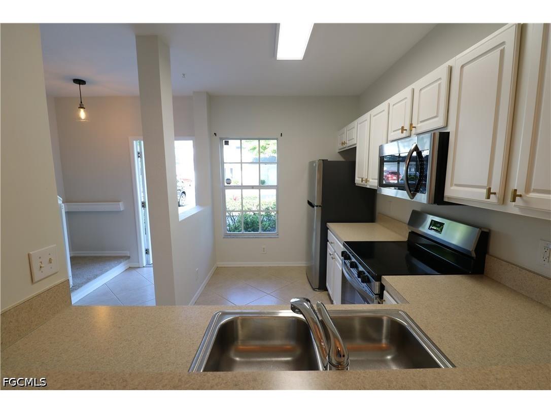 8287 Pacific Beach Drive Fort Myers FL 33966 2026017422 image5