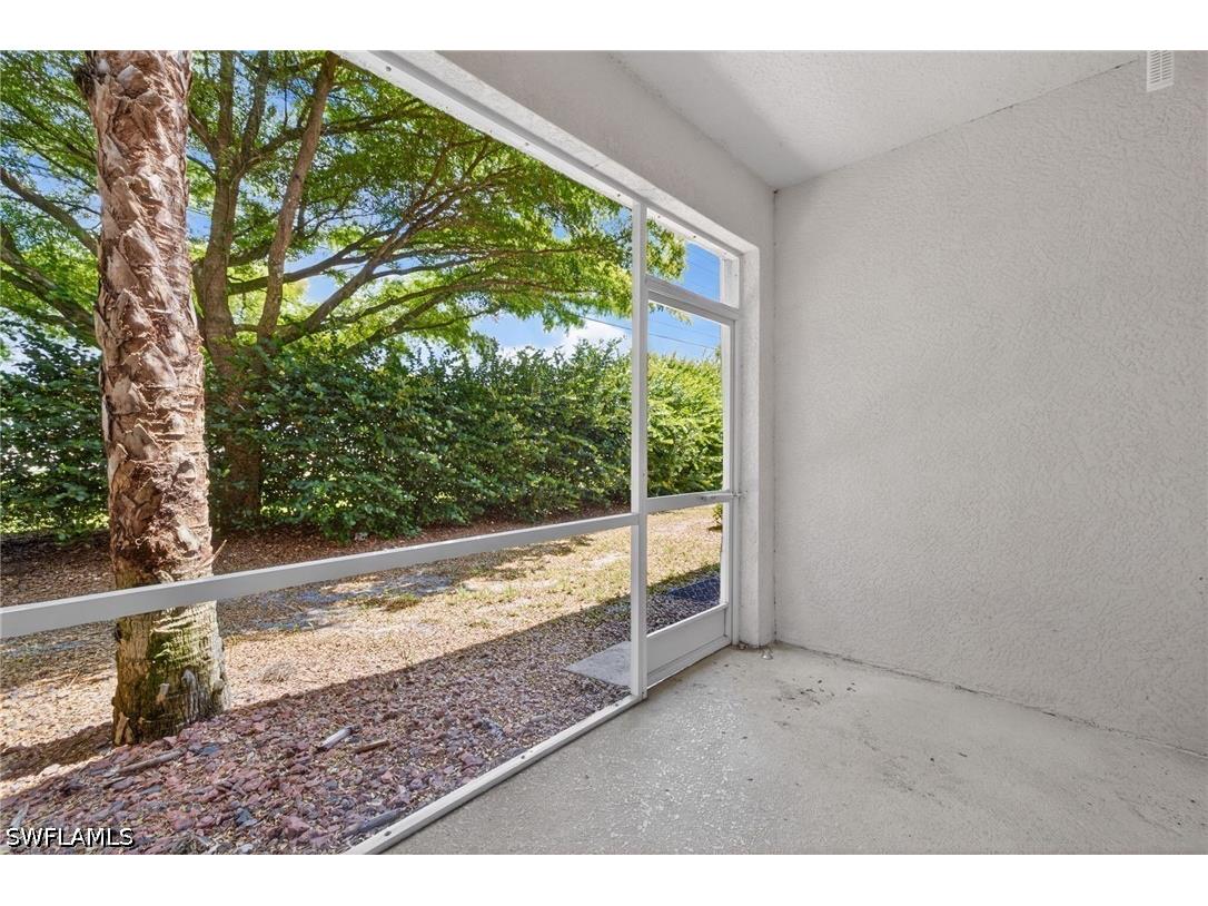 8289 Pacific Beach Drive Fort Myers FL 33966 226016839 image19