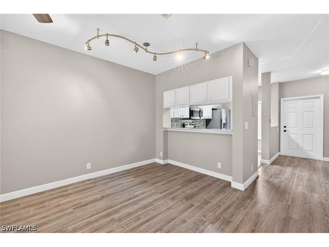 8289 Pacific Beach Drive Fort Myers FL 33966 226016839 image5