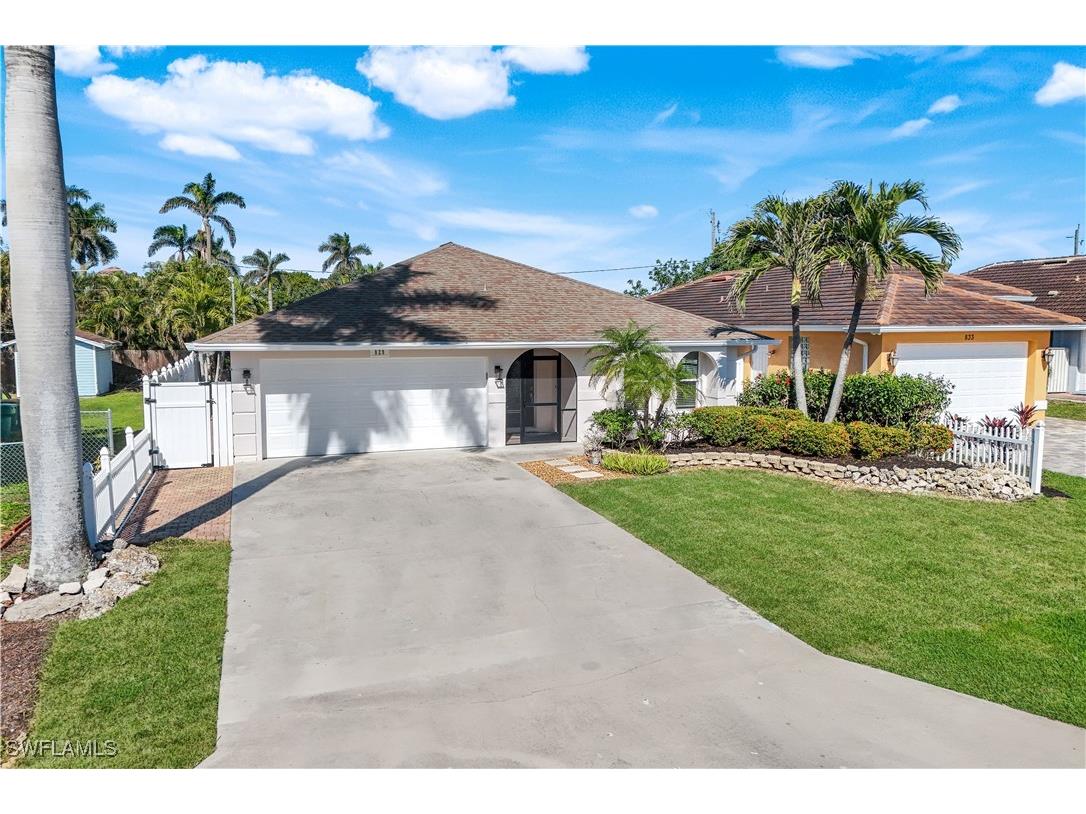 829 103rd Avenue N Naples FL 34108 225011663 image1