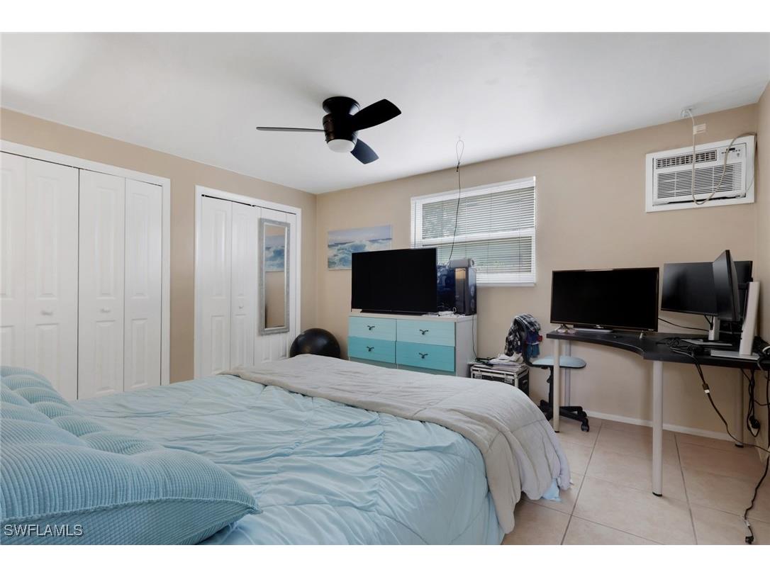 829 107th Avenue N Naples FL 34108 225081908 image33