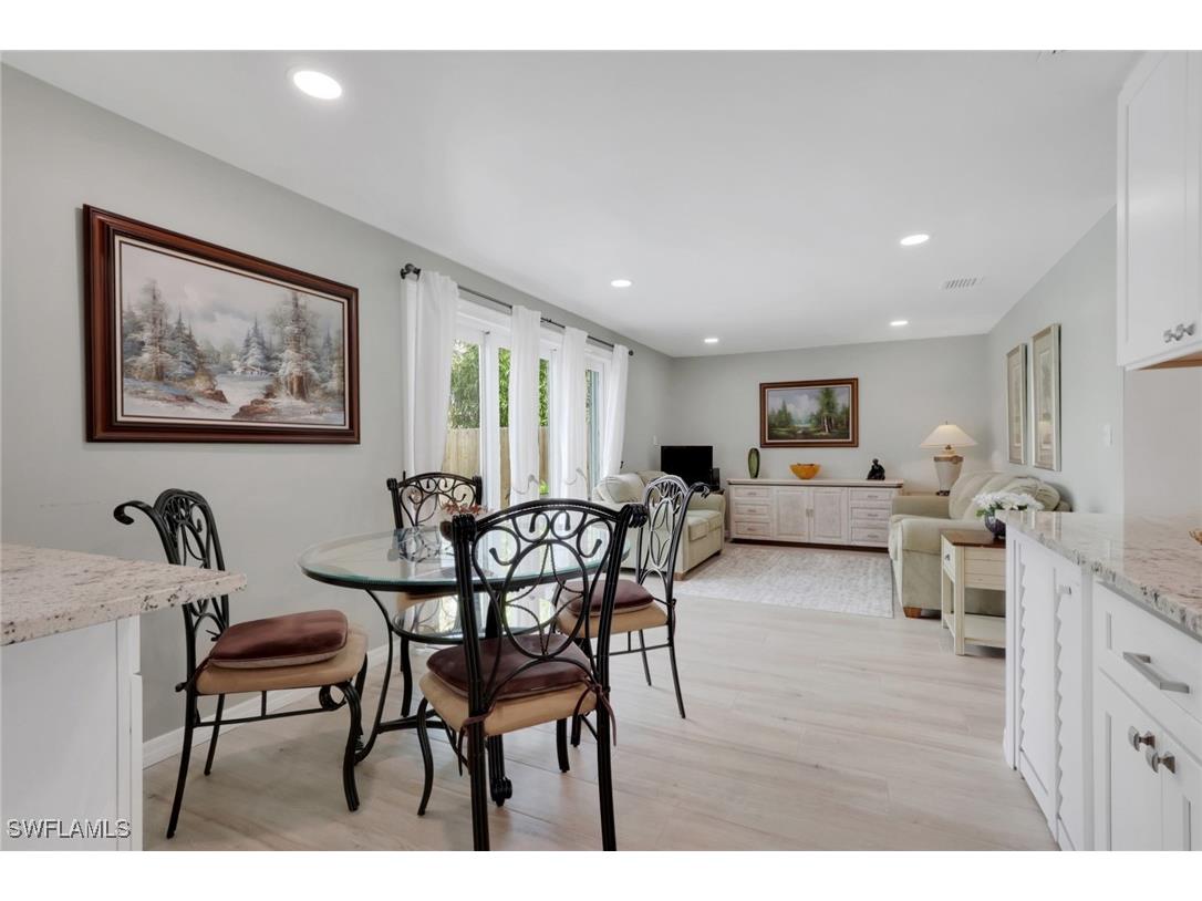 829 107th Avenue N Naples FL 34108 225081908 image4