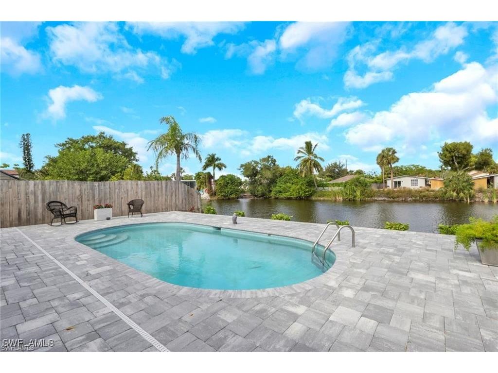 829 107th Avenue N Naples FL 34108 225083353 image19