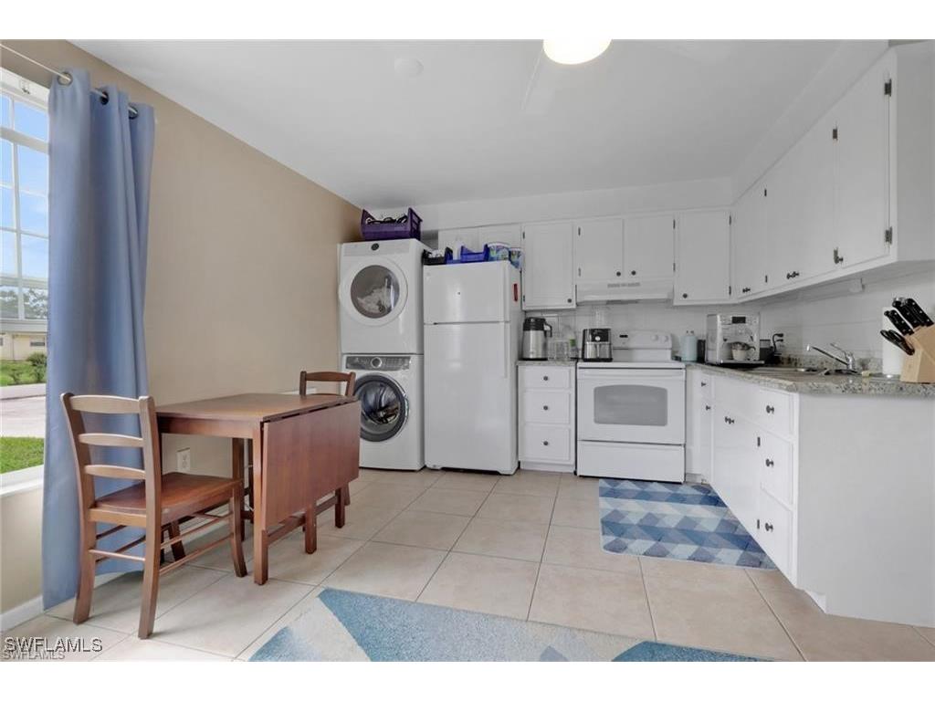 829 107th Avenue N Naples FL 34108 225083353 image26