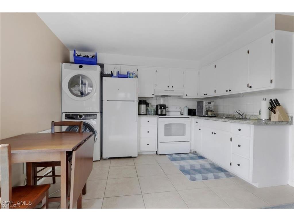 829 107th Avenue N Naples FL 34108 225083353 image29