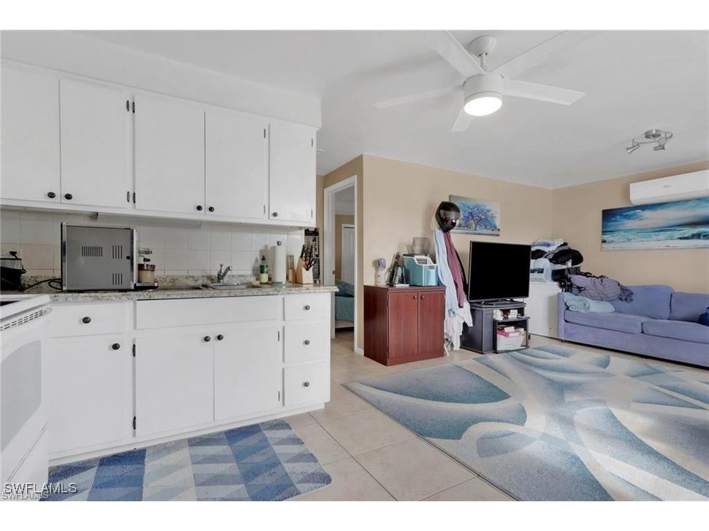 829 107th Avenue N Naples FL 34108 225083353 image31