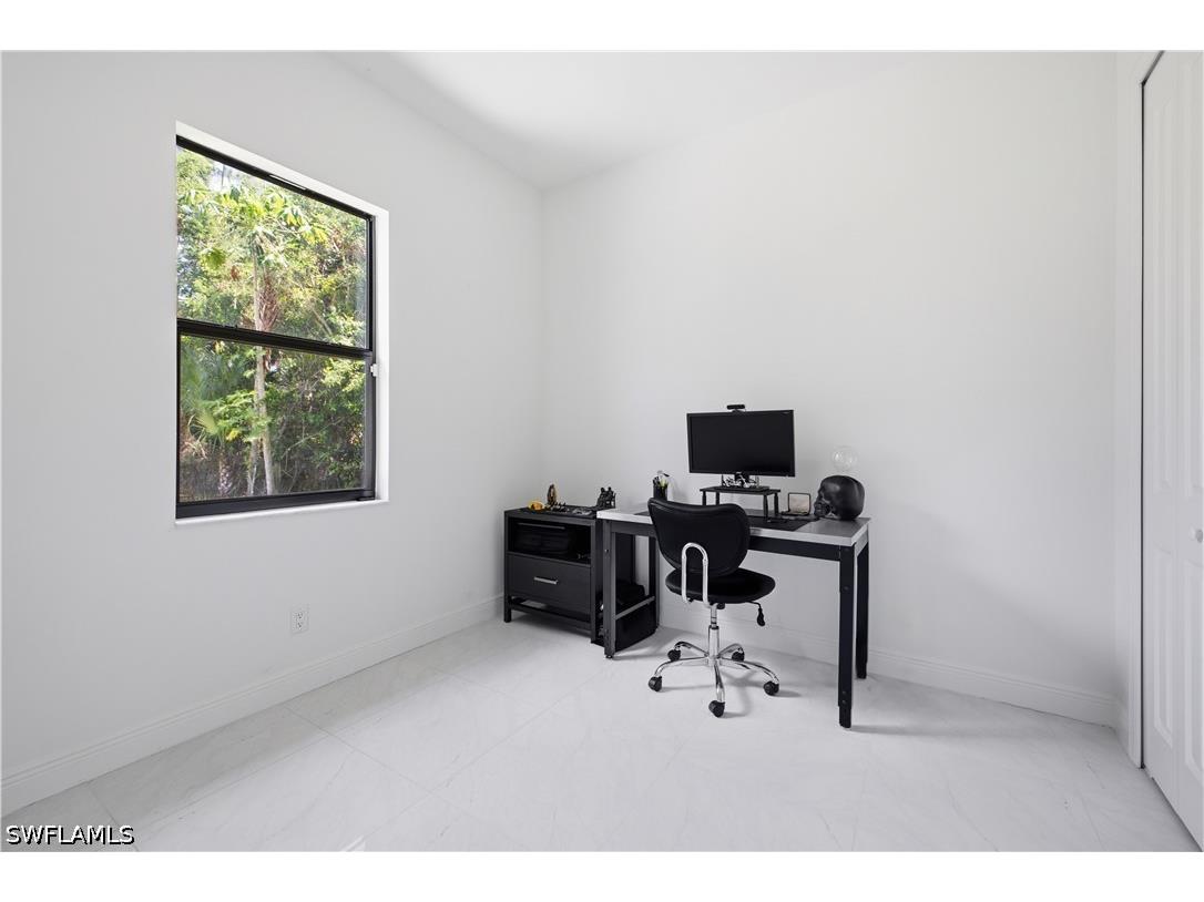 829 16th Avenue SW Naples FL 34117 226024647 image19