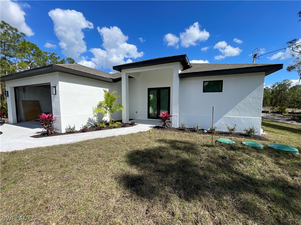 829 Gillian Avenue Lehigh Acres FL 33974 225046915 image1