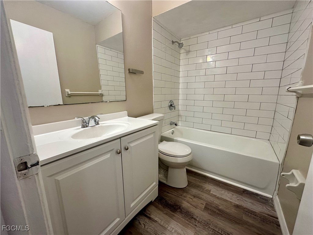 829 Gleason Parkway #2 Cape Coral FL 33914 2025012827 image19