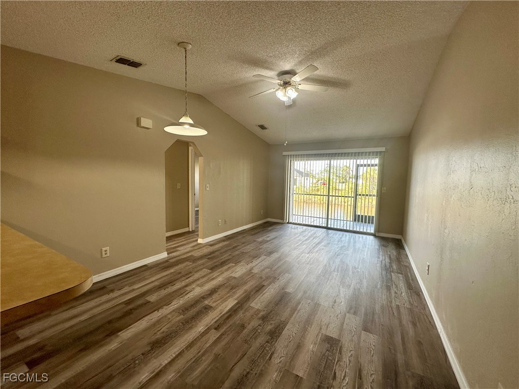 829 Gleason Parkway #2 Cape Coral FL 33914 2025012827 image9