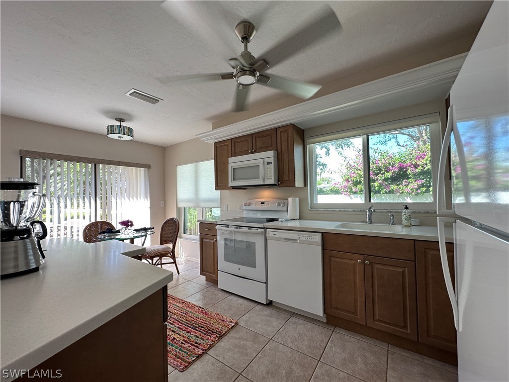 829 Reef Point Circle #46 Naples FL 34108 226012257 image3