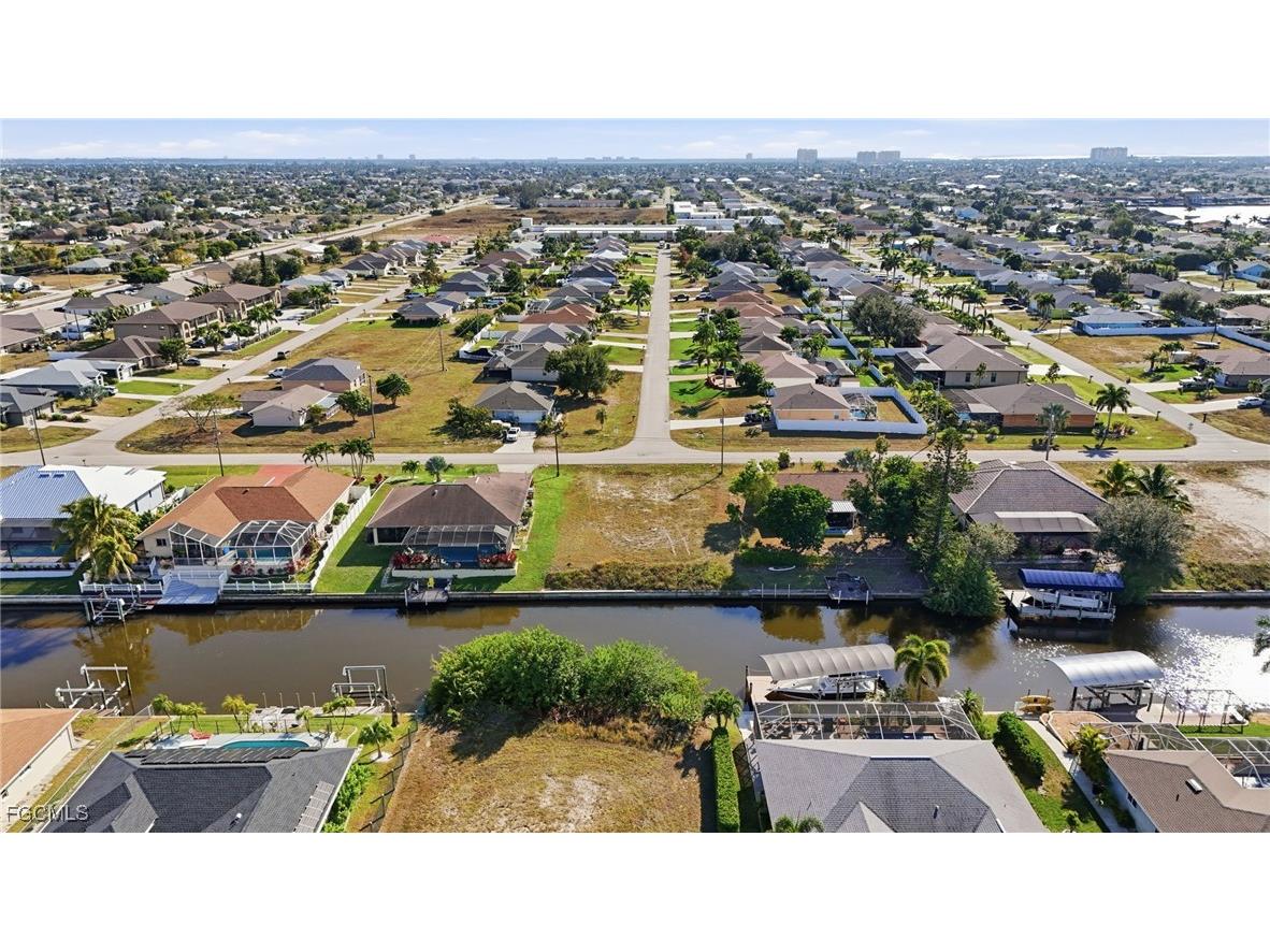 829 SW 40th Terrace Cape Coral FL 33914 2025023576 image17