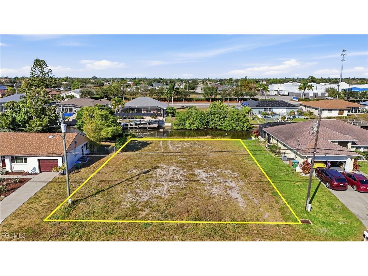 829 SW 40th Terrace Cape Coral FL 33914 2025023576 image3