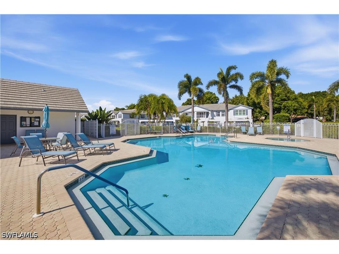 829 Tanbark Drive #104 Naples FL 34108 226024697 image29