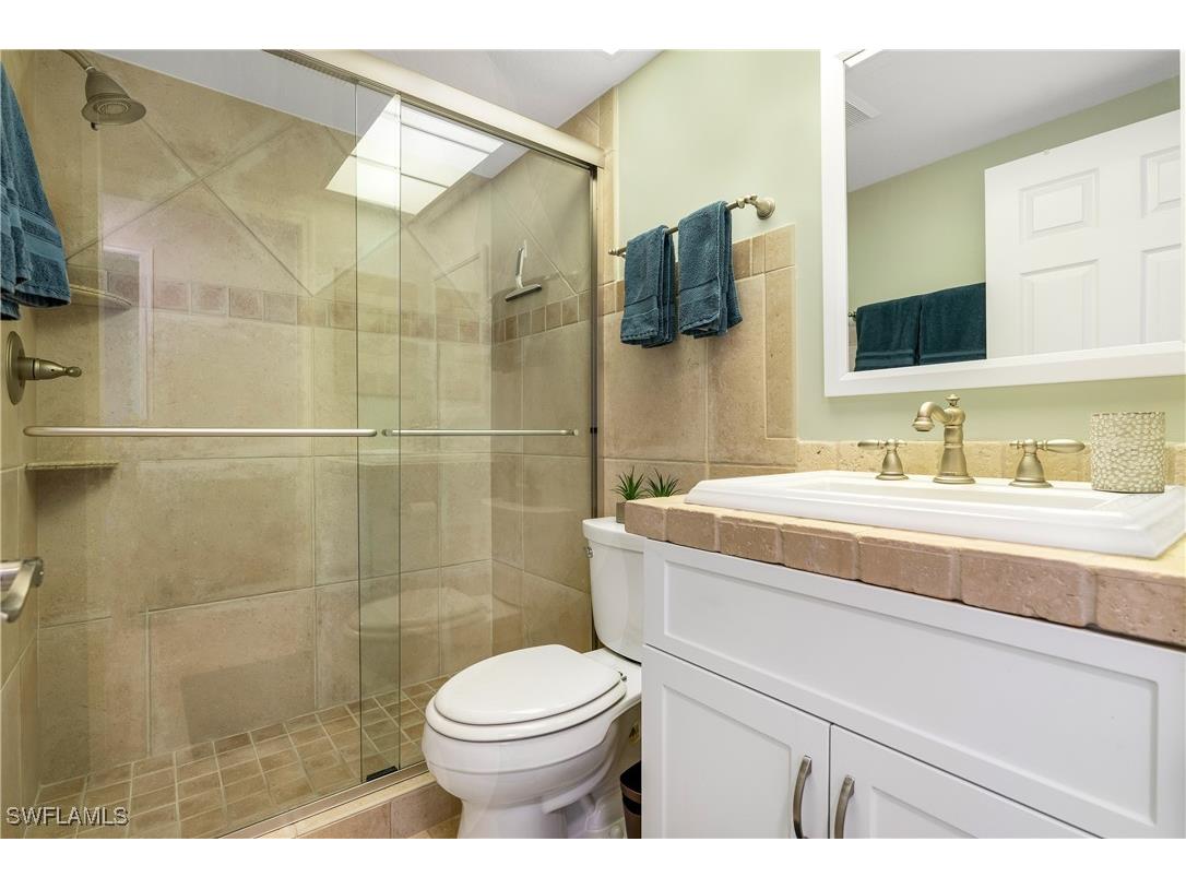 829 Tanbark Drive #202 Naples FL 34108 225075631 image19