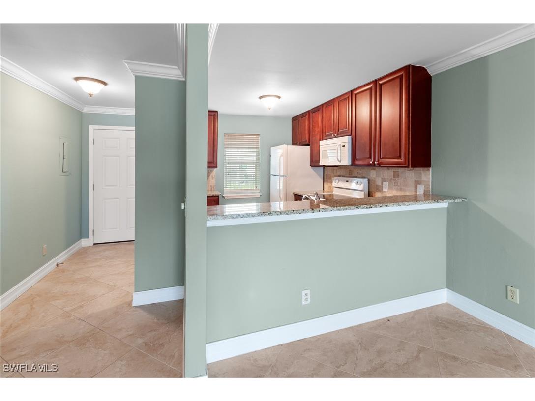 829 W Elkcam Circle #2-208 Marco Island FL 34145 225080171 image3