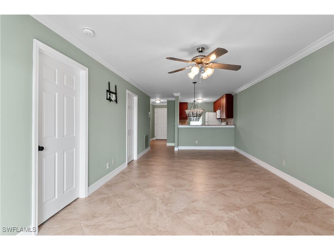 829 W Elkcam Circle #2-208 Marco Island FL 34145 225080171 image8