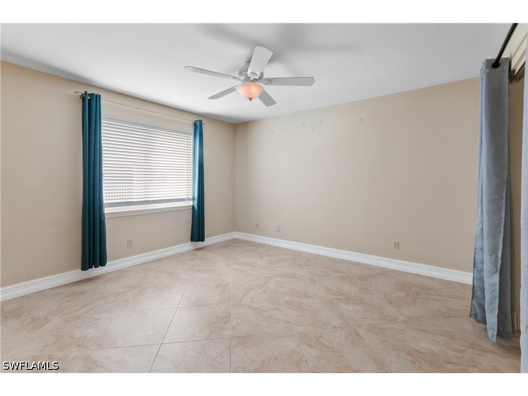 829 W Elkcam Circle #2-208 Marco Island FL 34145 226017932 image11