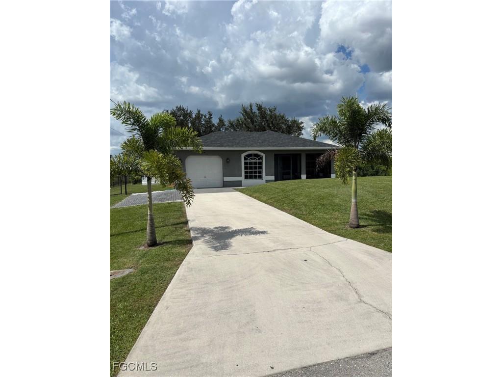 829 Wolverine Street E Lehigh Acres FL 33974 2025004912 image1