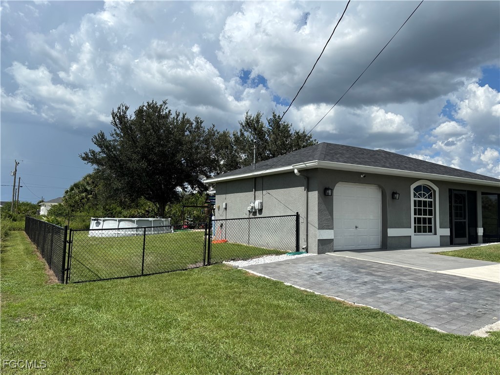 829 Wolverine Street E Lehigh Acres FL 33974 2025004912 image8