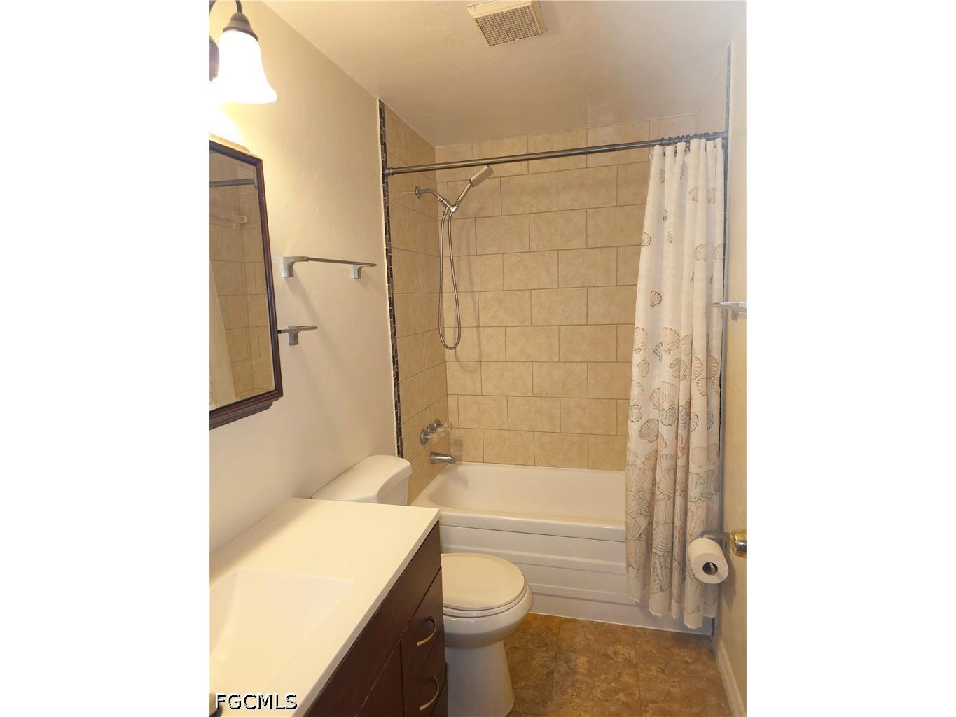8290 Nault Road North Fort Myers FL 33917 2026015093 image21