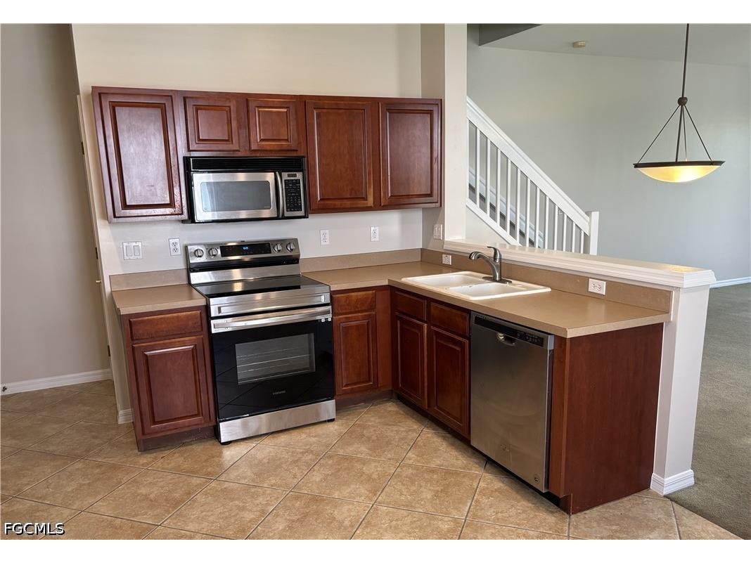 8290 Village Edge Circle #1 Fort Myers FL 33919 2026020137 image3