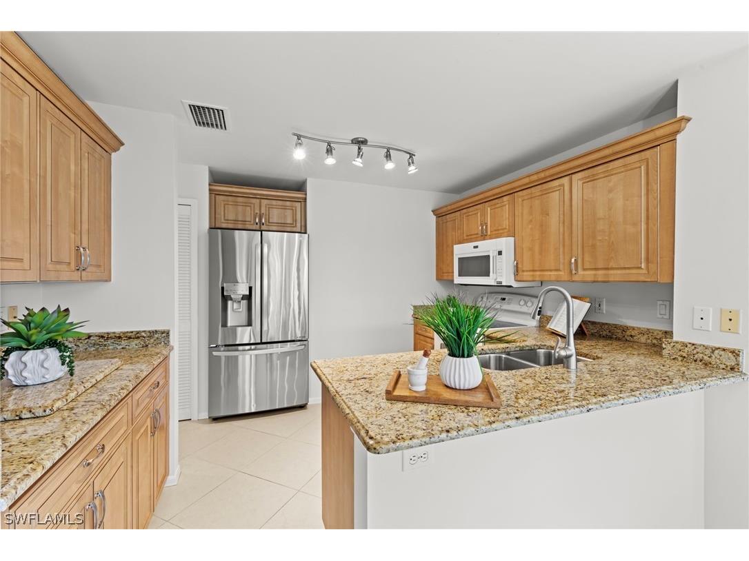 8291 Grand Palm Drive #2 Estero FL 33967 226008104 image2