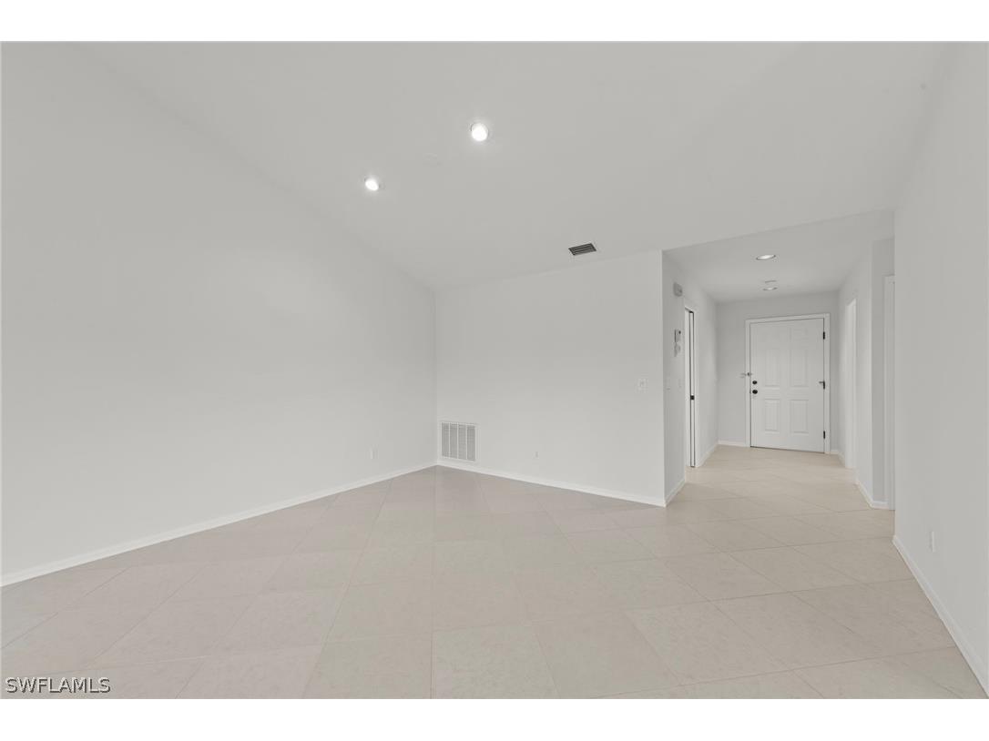 8291 Grand Palm Drive #2 Estero FL 33967 226008104 image22