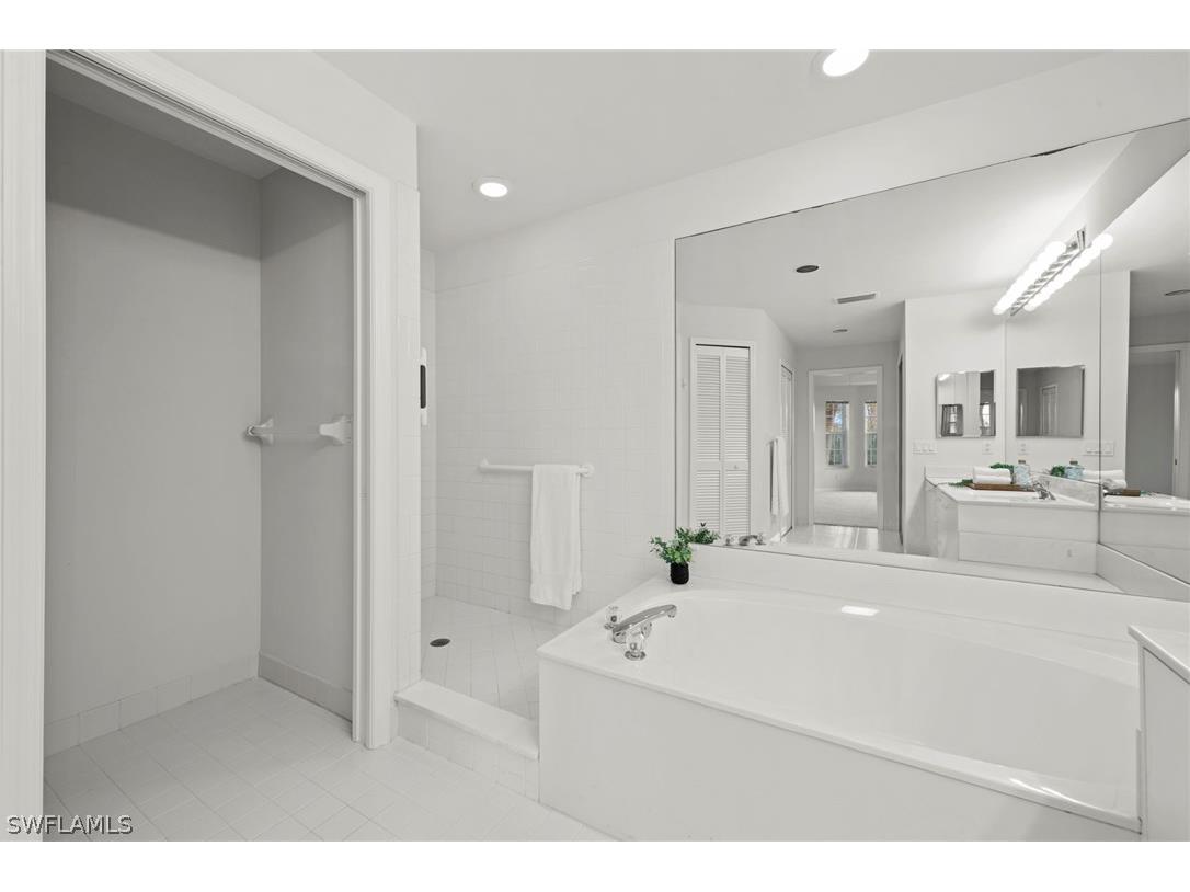 8291 Grand Palm Drive #2 Estero FL 33967 226008104 image33
