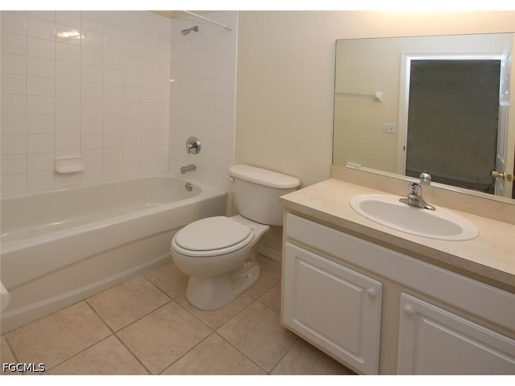 8293 Pacific Beach Drive Fort Myers FL 33966 2026026300 image10