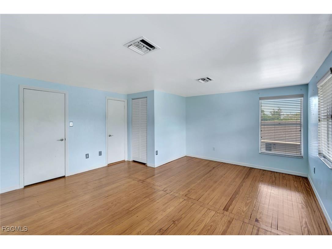 8297 San Marcos Fort Myers FL 33919 2025012077 image10