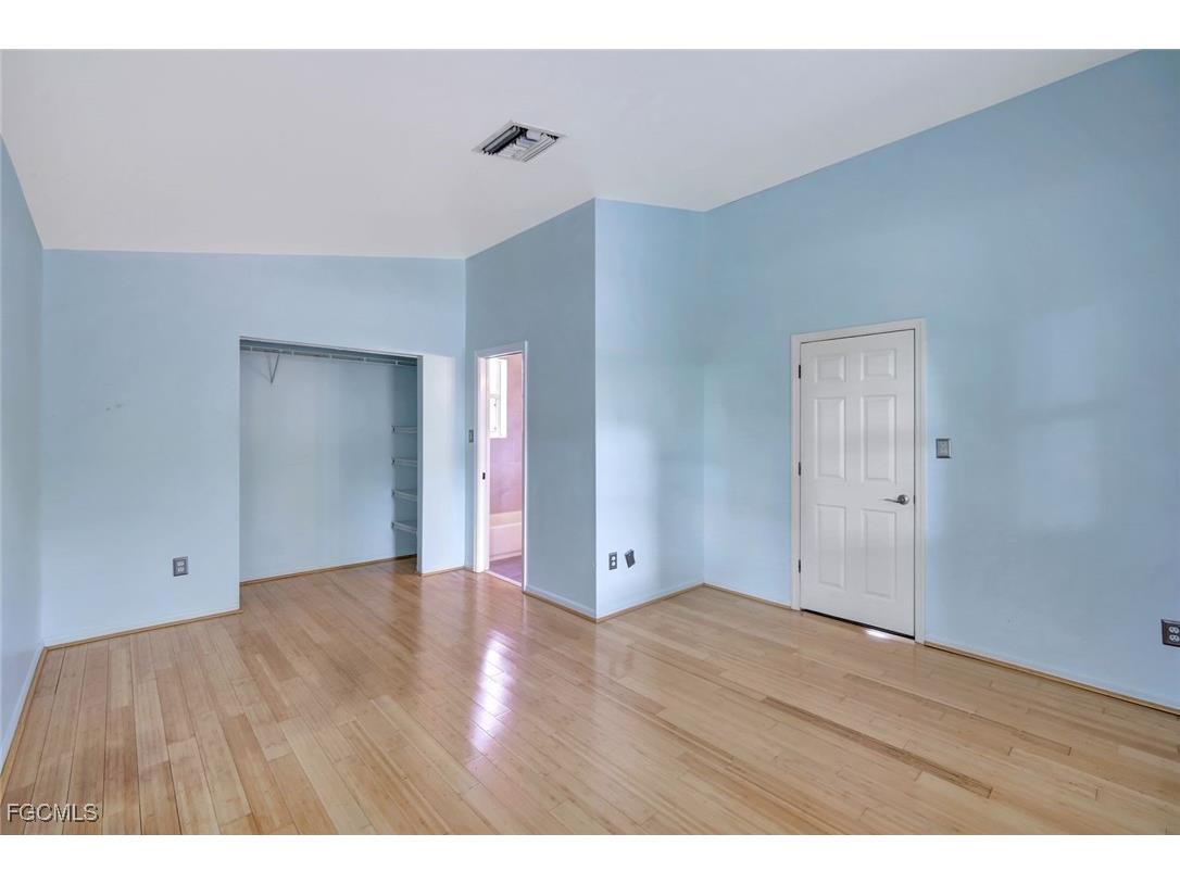 8297 San Marcos Fort Myers FL 33919 2025012077 image11