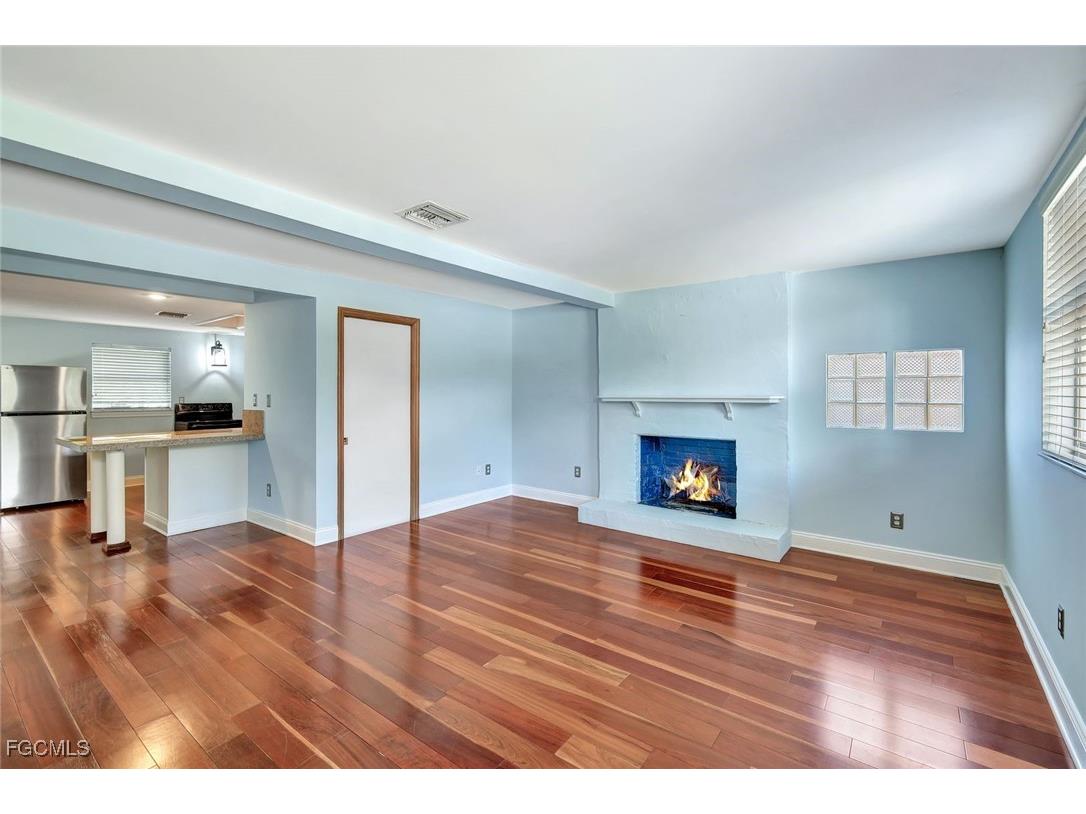 8297 San Marcos Fort Myers FL 33919 2025012077 image6