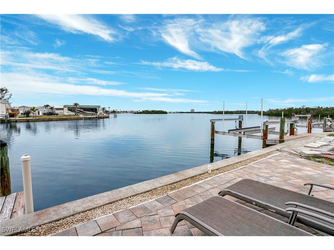 83 Blackbeard Way Fort Myers Beach FL 33931 225030799 image4