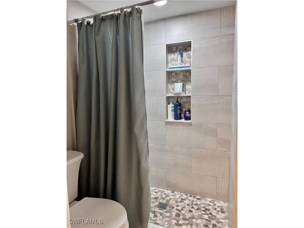 83 Glades Boulevard #3 Naples FL 34112 224096029 image7