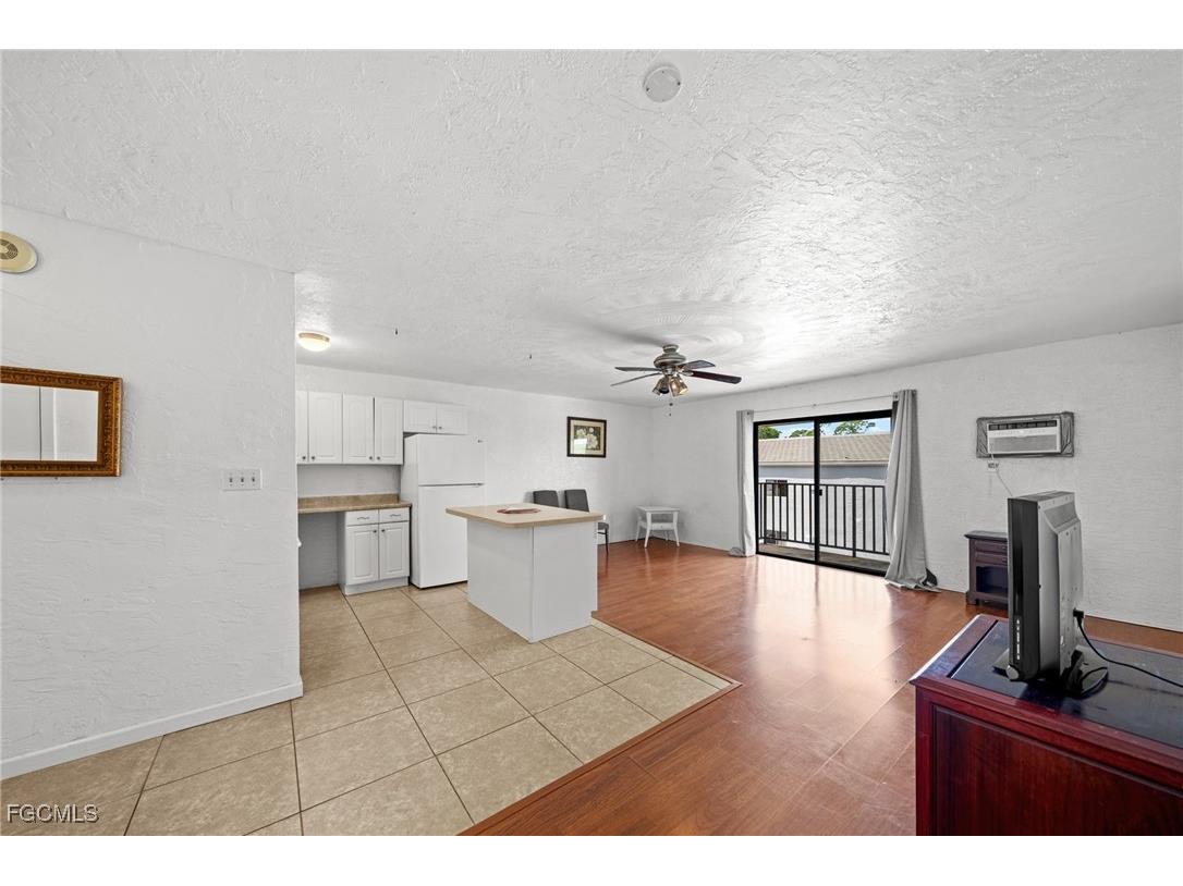 830 Wiggins Pass Road #14 Naples FL 34110 2025013421 image12