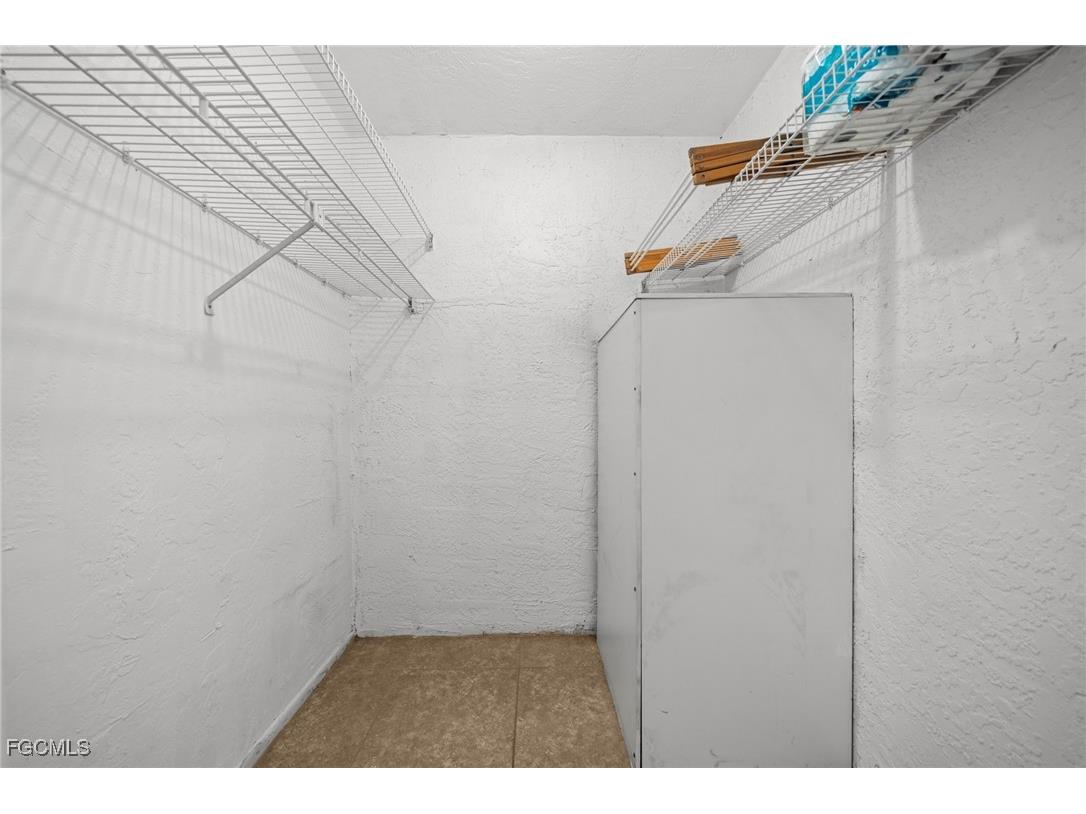 830 Wiggins Pass Road #14 Naples FL 34110 2025013421 image13