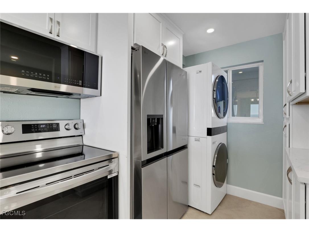 8300 Estero Boulevard #204 Fort Myers Beach FL 33931 2025021597 image10