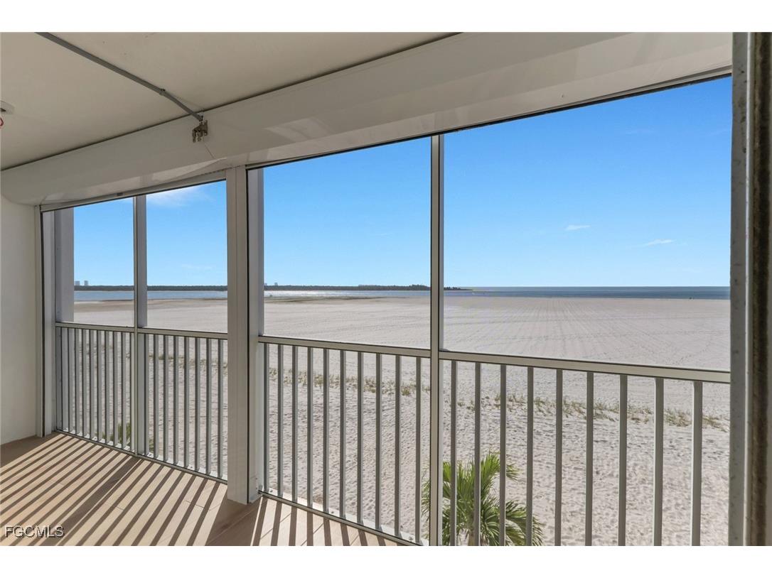 8300 Estero Boulevard #204 Fort Myers Beach FL 33931 2025021597 image2