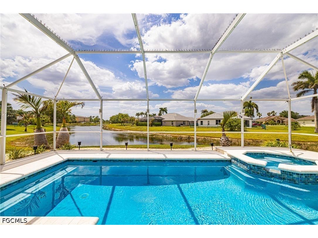 8300 Gassner Way Lehigh Acres FL 33972 2026017432 image1