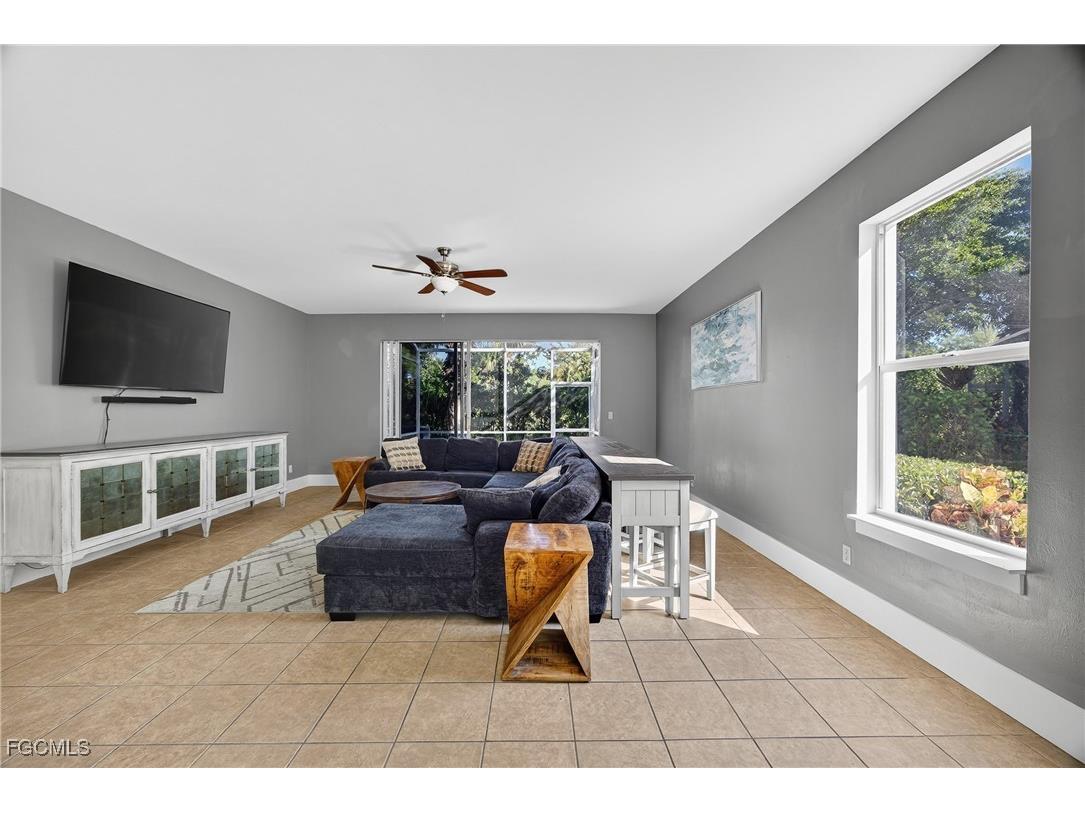 8300 Village Edge Circle #1 Fort Myers FL 33919 2025022910 image6