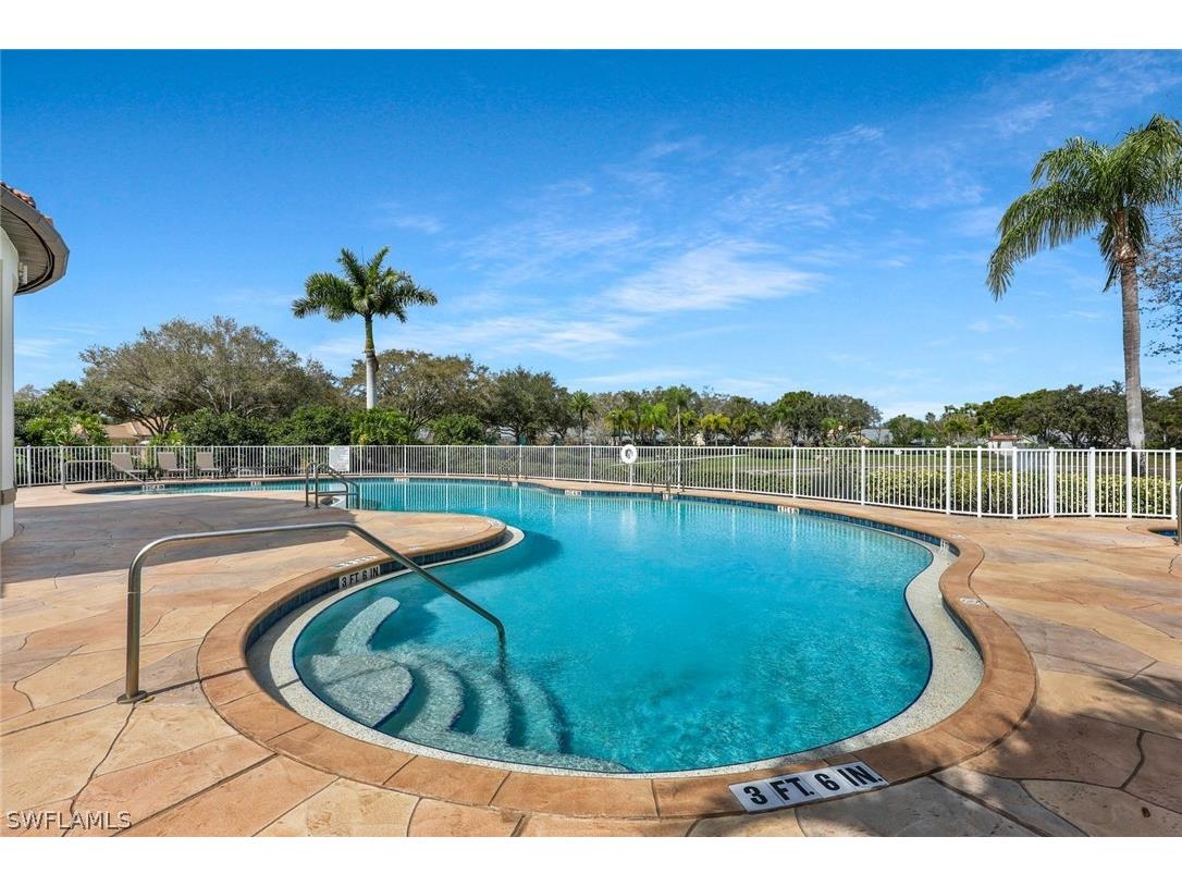 8301 Laurel Lakes Way Naples FL 34119 226009717 image24