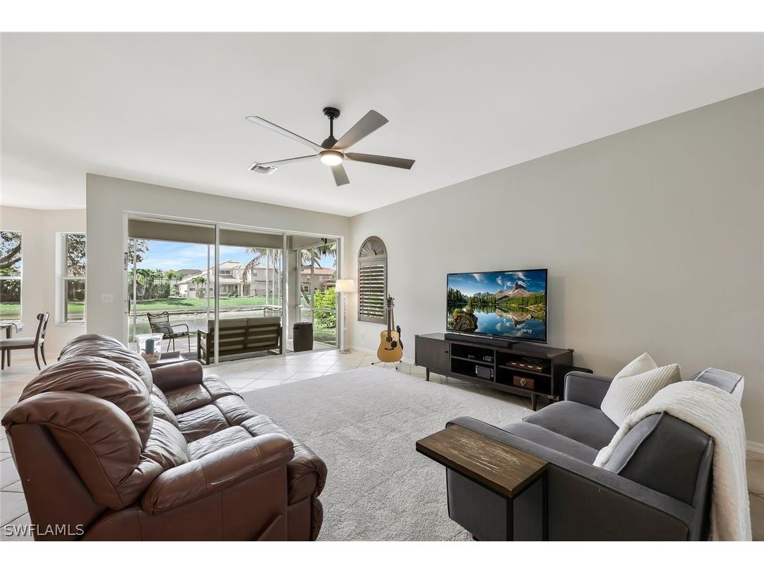 8301 Laurel Lakes Way Naples FL 34119 226009717 image3
