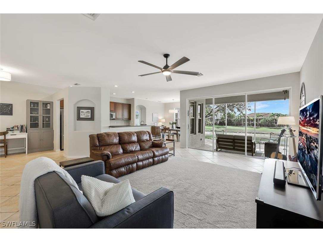 8301 Laurel Lakes Way Naples FL 34119 226009717 image4