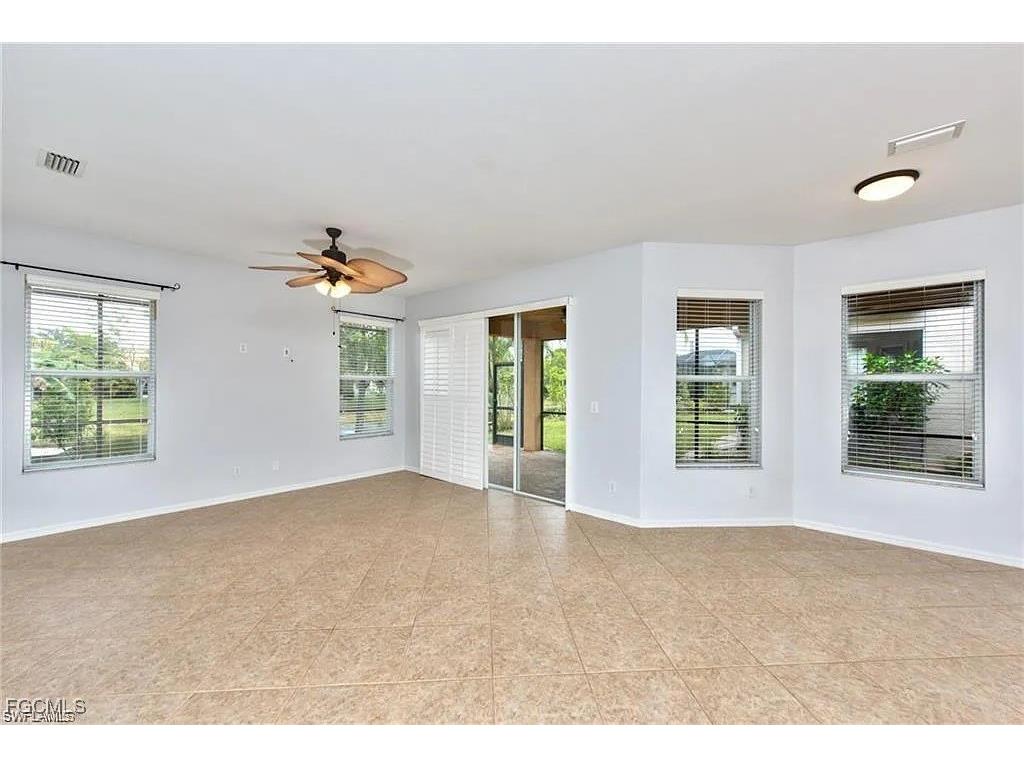 8302 Laurel Lakes Way Naples FL 34119 2025025884 image6