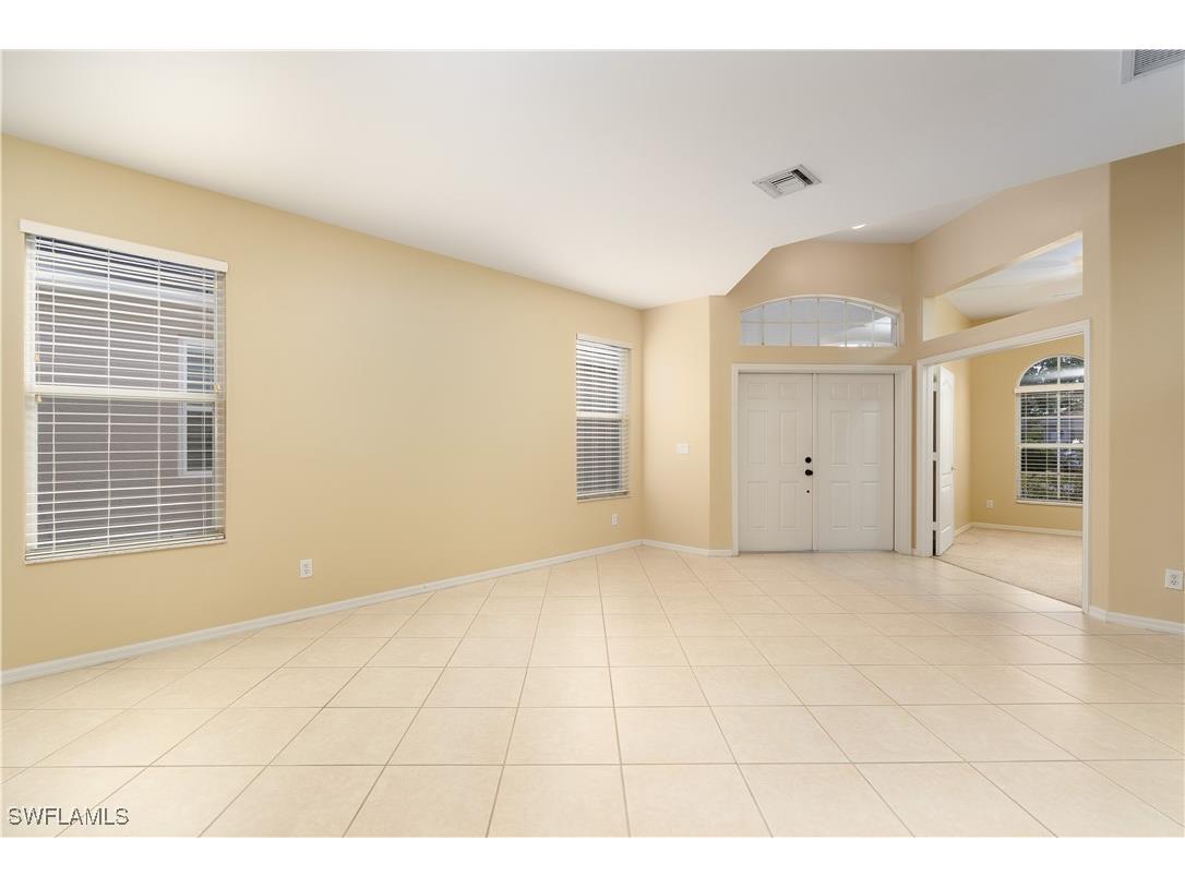8302 Laurel Lakes Way Naples FL 34119 226005180 image12