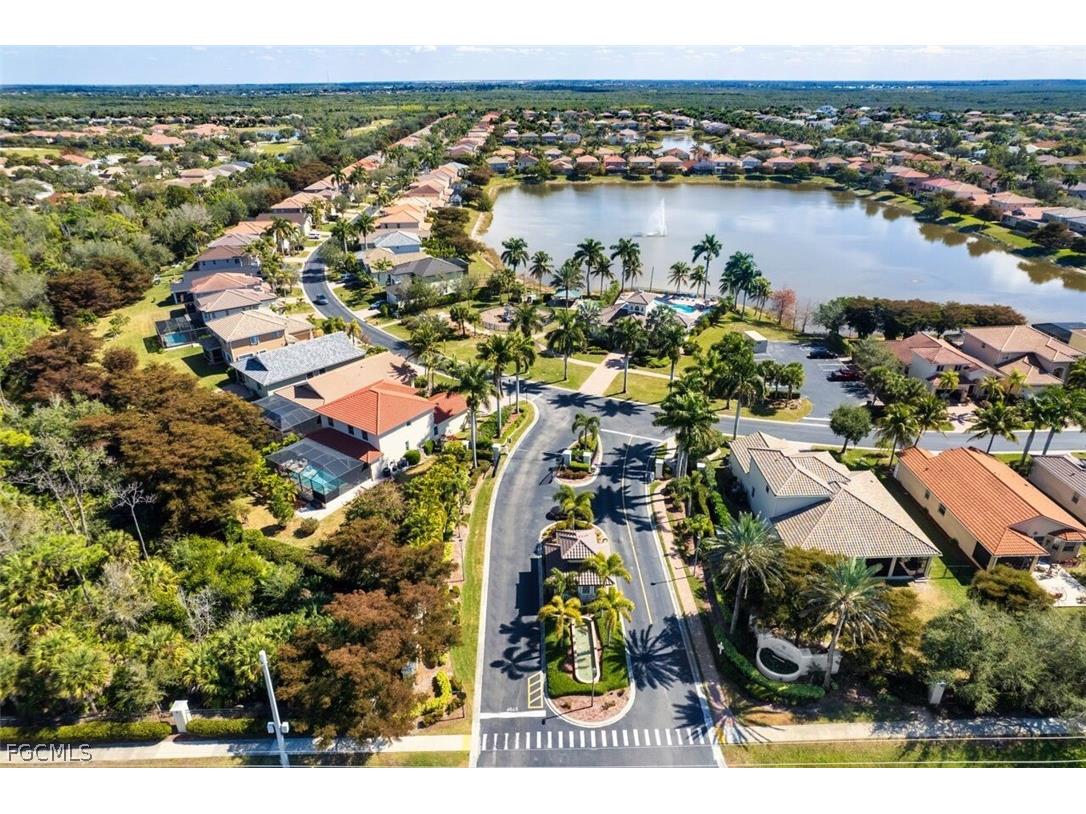 8306 Sumner Avenue Fort Myers FL 33908 2026007722 image1